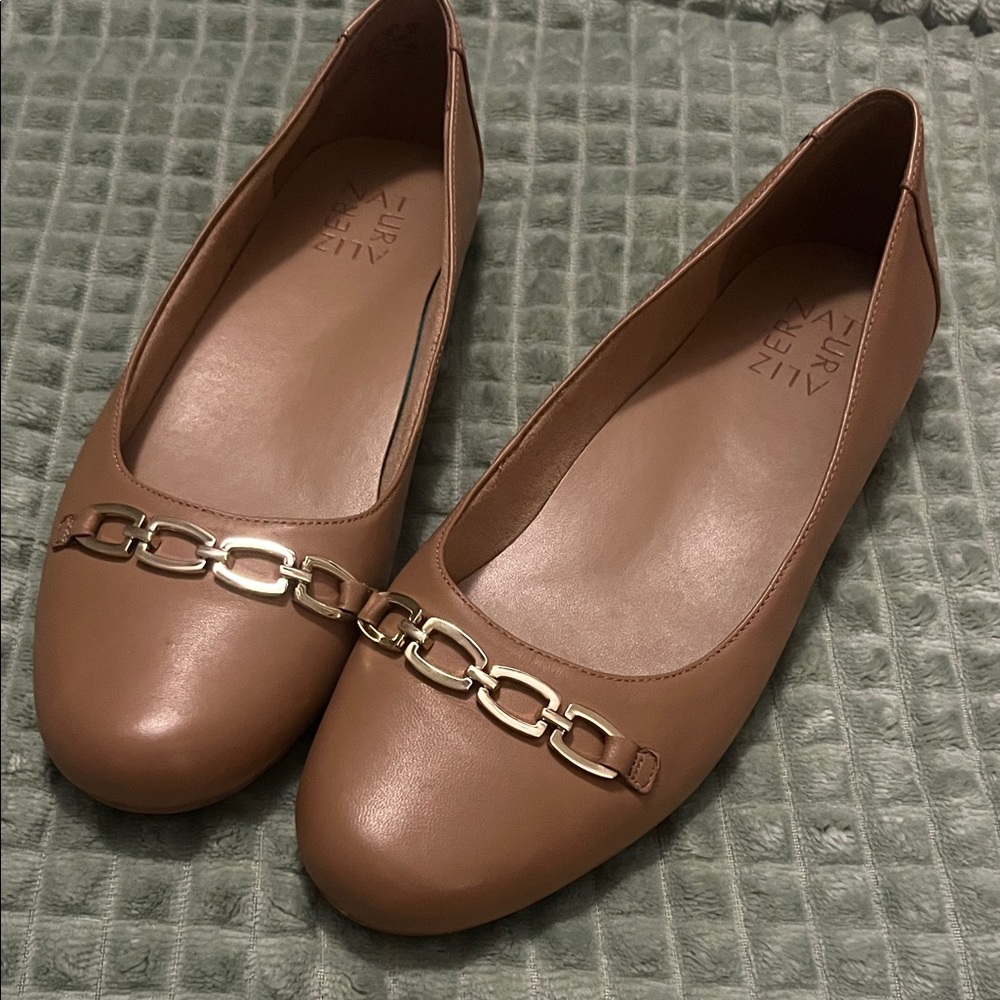 Naturalizer Women's Brown Flats with Gold Accent